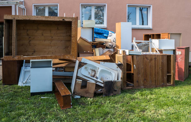 Best Garage Cleanout Services  in Junction City, KS